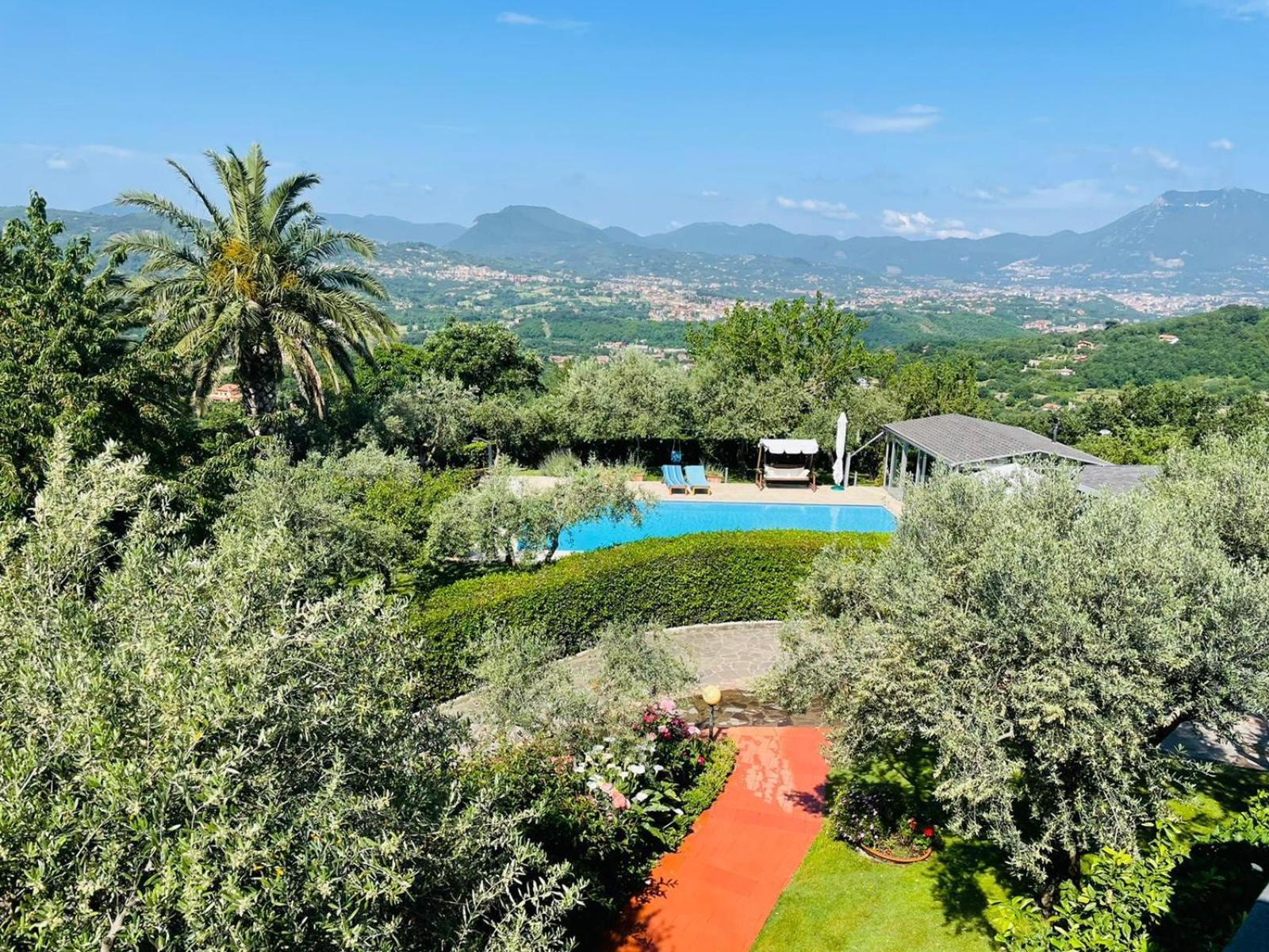 Santo Stefano del Sole Villa Mandetta B&B מראה חיצוני תמונה